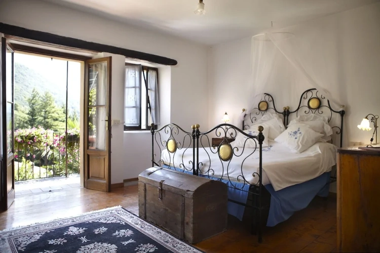 Luxury room