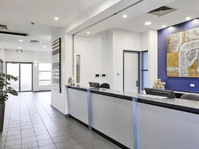 The Woden Hotel