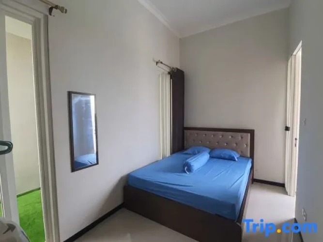 2 Bedrooms Villa