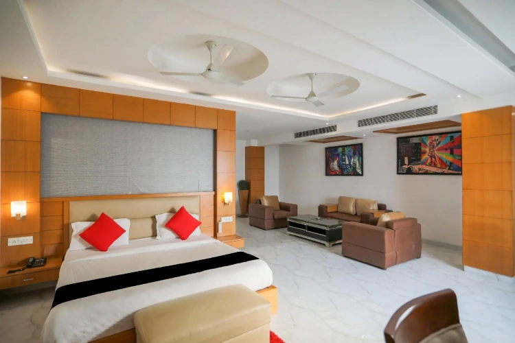 Deluxe Double room