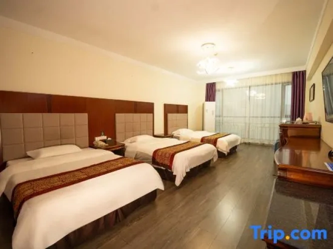Deluxe Triple room
