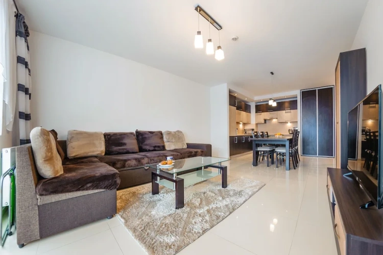 Apartment with balcony