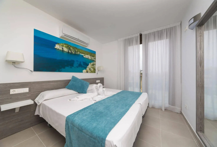 Caprice Skyline Aparthotel