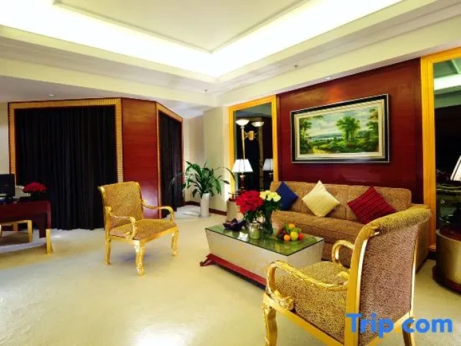 Deluxe Double Suite