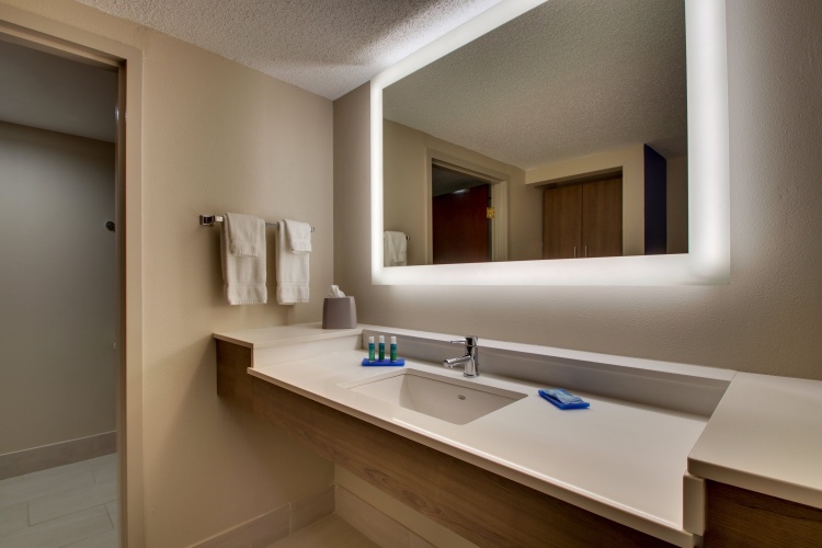 Holiday Inn Express Horse Cave photo 9