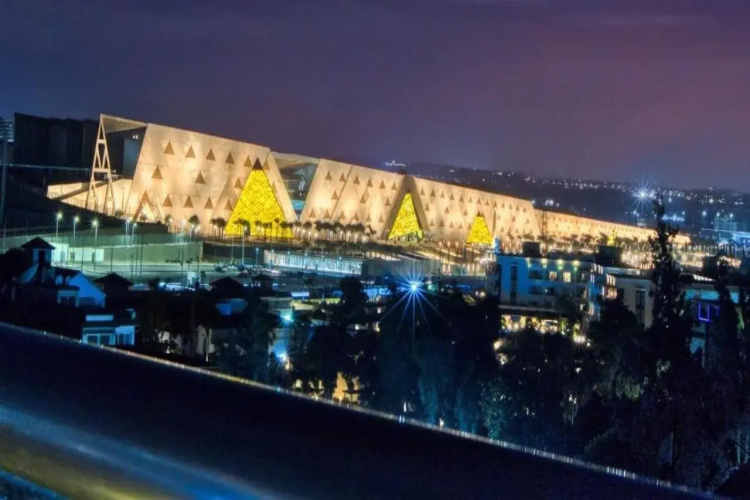 Saray Pyramids & Museum View Hotel