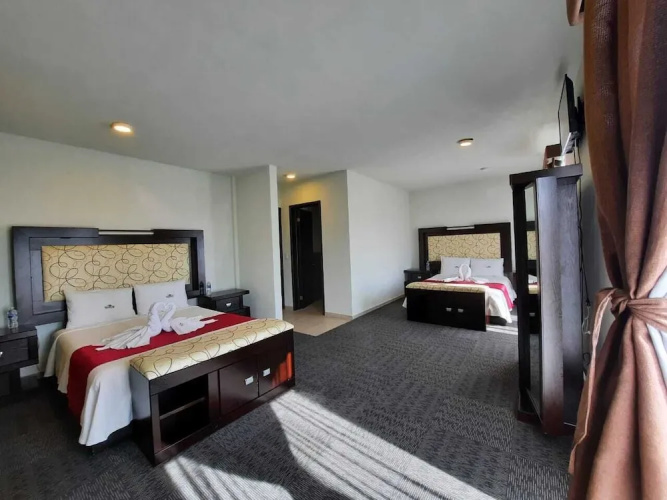 Hotel Sierra Norte Inn
