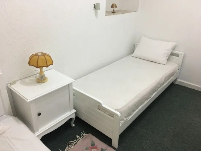 2 Bedrooms Cottage