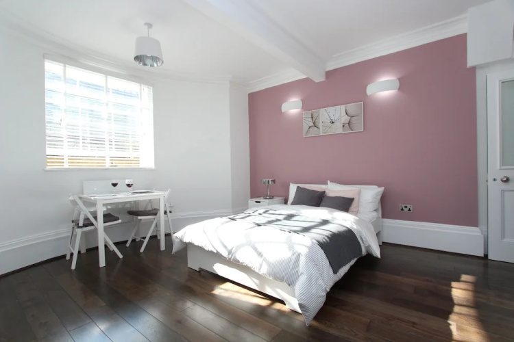 2 Kings Road Executive Studio Apartment