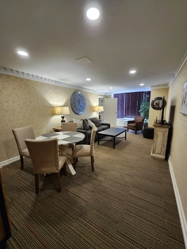 1 Bedroom Suite