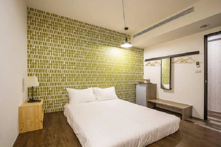 9729 Hostel
