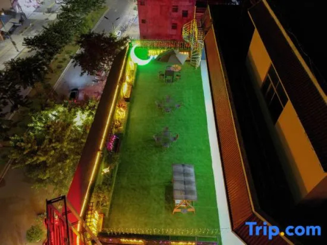 Ruili Manxing Boutique Hotel