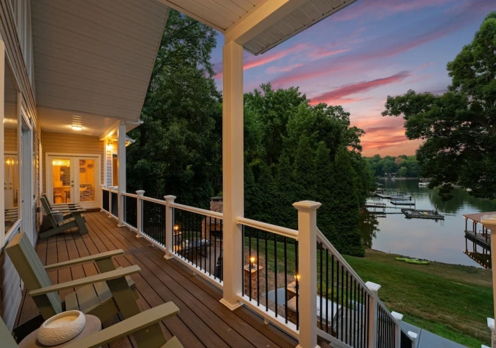 3 Bedrooms Cottage
