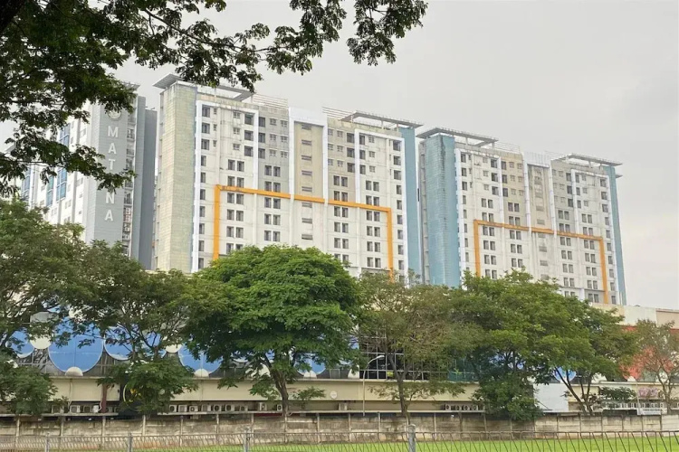 Minimalist And Spacious Studio Apartment At Paramount Skyline