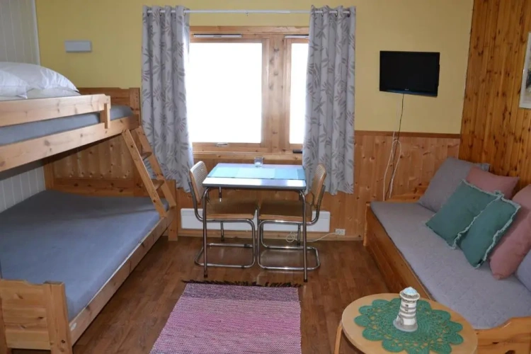 Economy Quadruple room