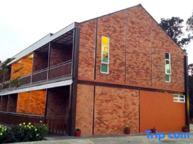 H Benjamin Residence