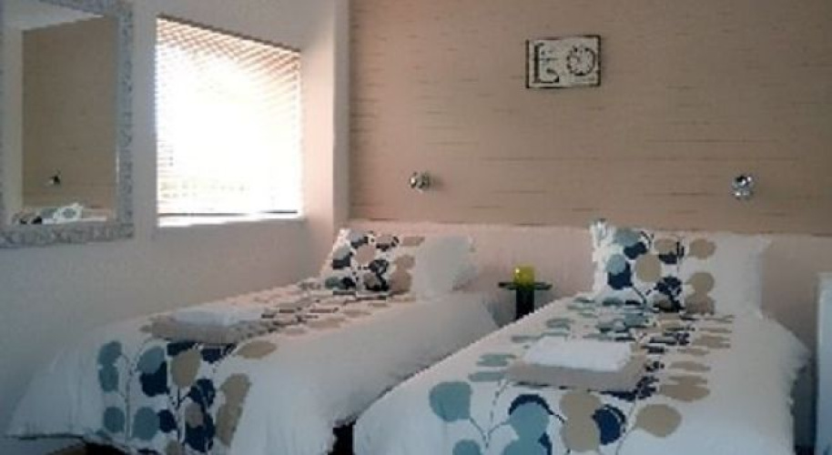Maple Cottage B&B