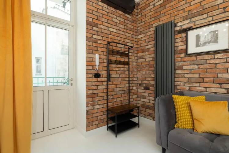 One Bedroom Air Conditioning by Renters