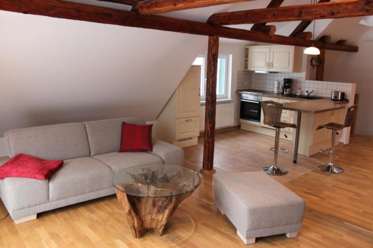 1 Bedroom Attic Apartment