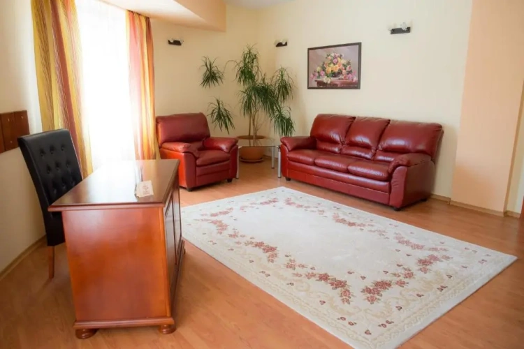 1 Bedroom Suite
