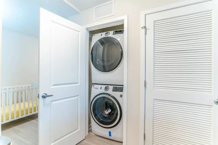 4013 110 Vista Cay