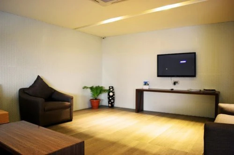 Milestone Hotel And Banquets