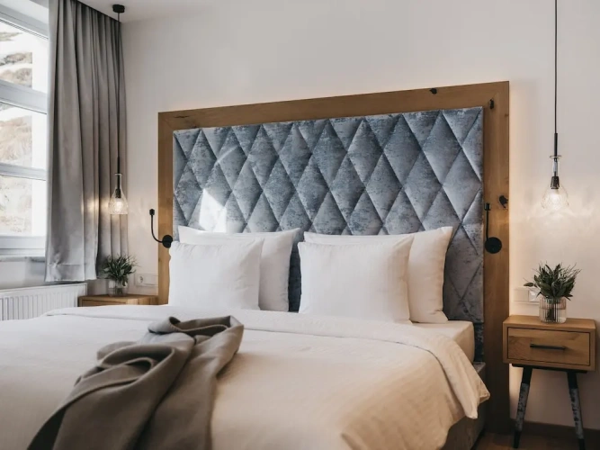 1 Bedroom Suite with balcony