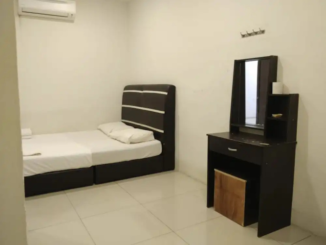 OYO 89792 Hamriz Hotel