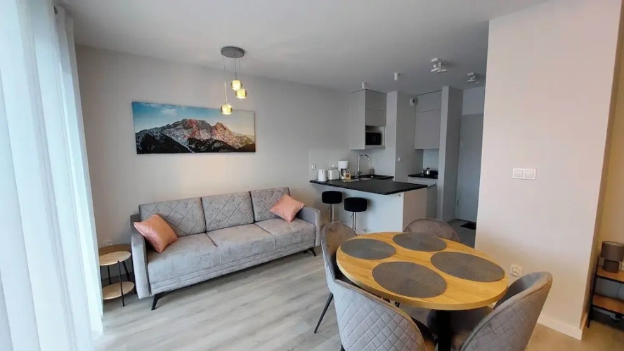 Apartment with balcony