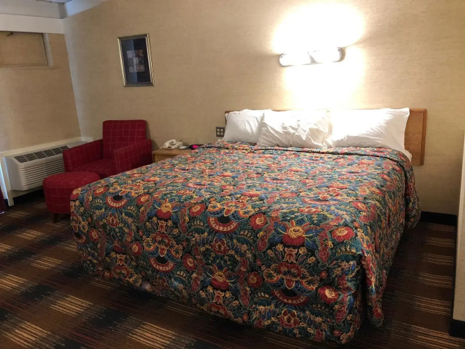 Red Carpet Inn North Syracuse