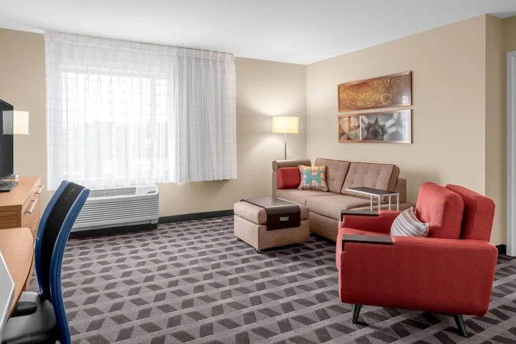 1 Bedroom Suite