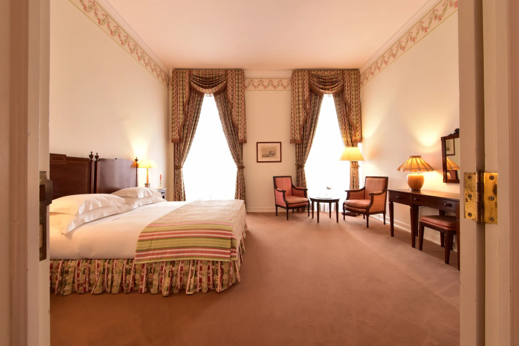Pousada Queluz Hotel