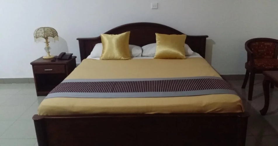 Misuki Plaza Hotel