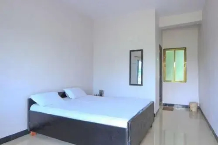 Nisarg Guest House