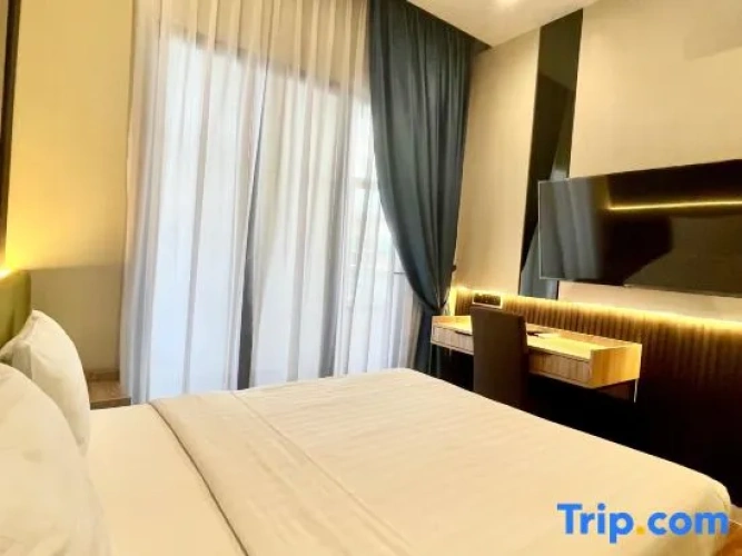 Premium Double room with balcony