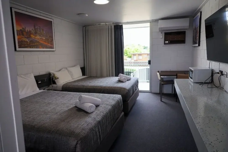 Superior Quadruple room