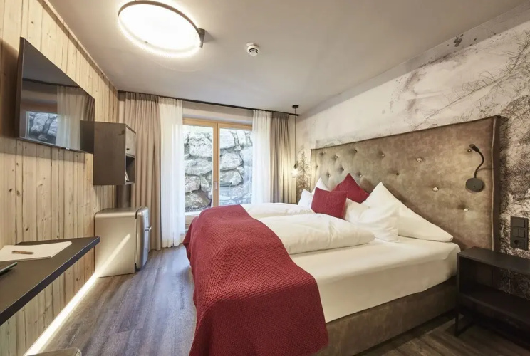 Hotel Astrid - Ski In & Ski Out