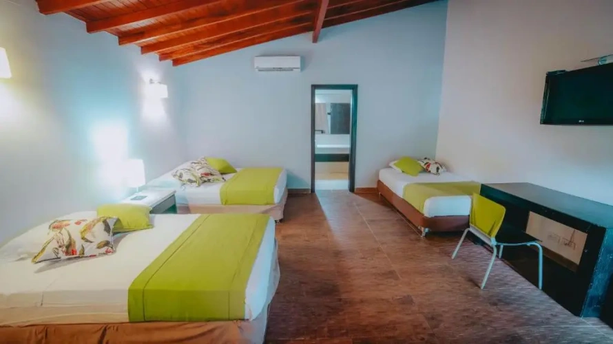 Standard Quadruple room