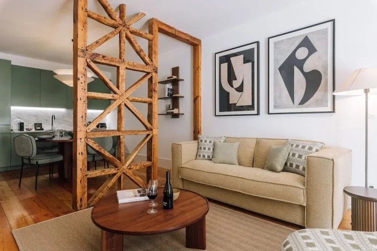 Classic Apartment with balcony