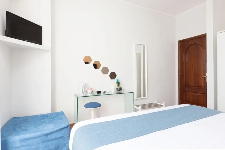 1 Bedroom Classic Triple room