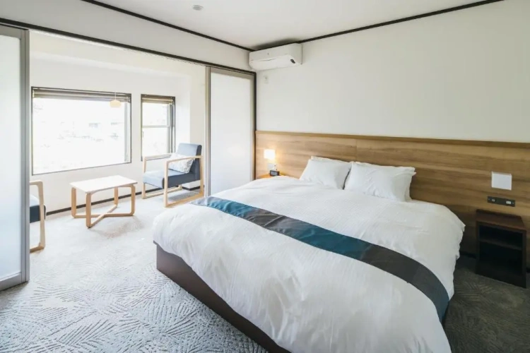 Deluxe Family Suite