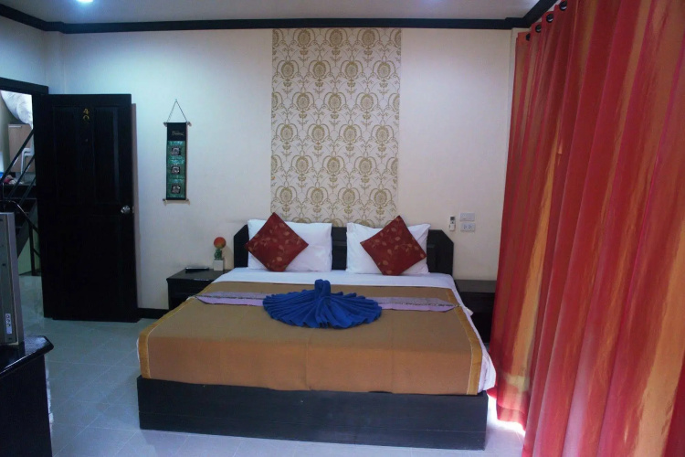 Hotel Ramaz Charlie
