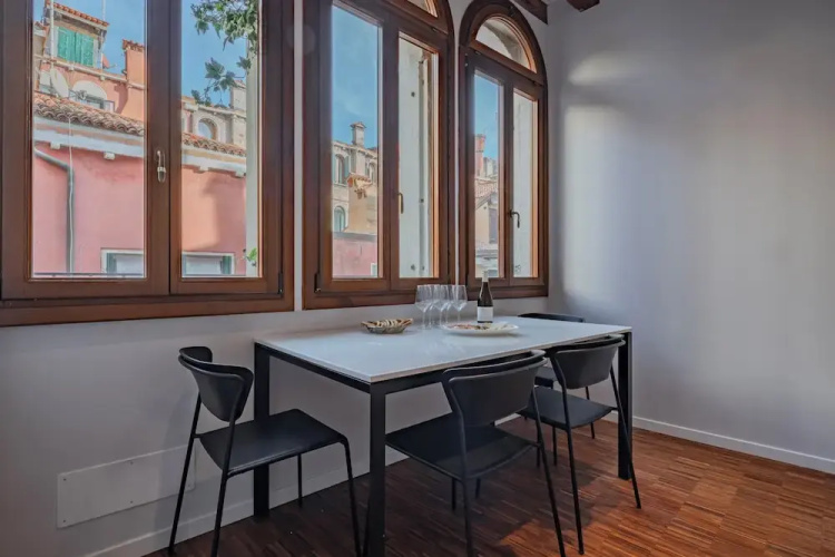 Ca' Vida Apartments