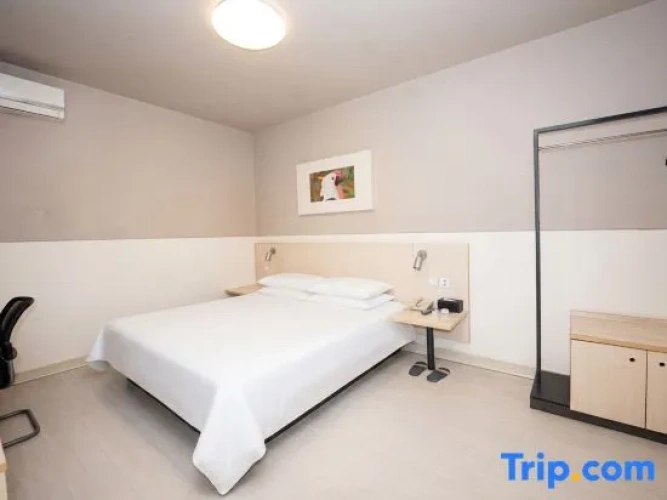 Business Twin room