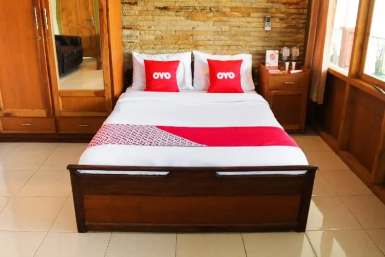 Standard Double Suite