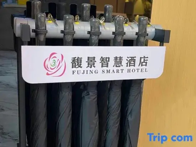 Smart Hotel in the View