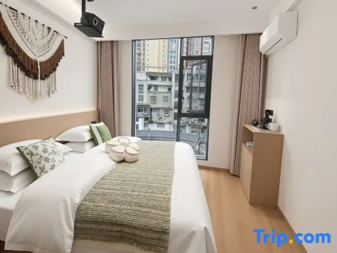 Standard Double room with view