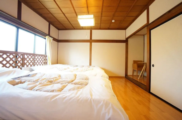 Rainbow Takayama Private House