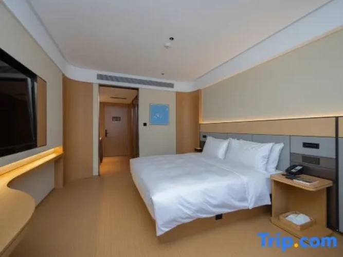 Standard Double room with view