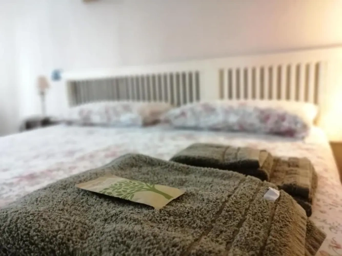2 Bedrooms Cottage
